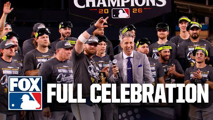Captura de la cobertura televisiva de la celebración de los Cerveceros de Milwaukee, temporada 2026.