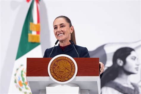 Claudia Sheinbaum en una actividad institucional anterior. Fotografía de archivo, NO de la entrega de viviendas en Morelia del 25 de octubre.