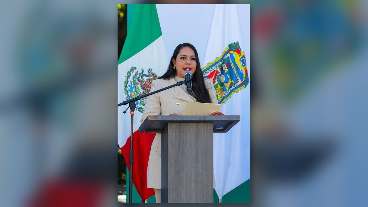 Tonantzin Fernández durante un acto institucional, fotografía de archivo